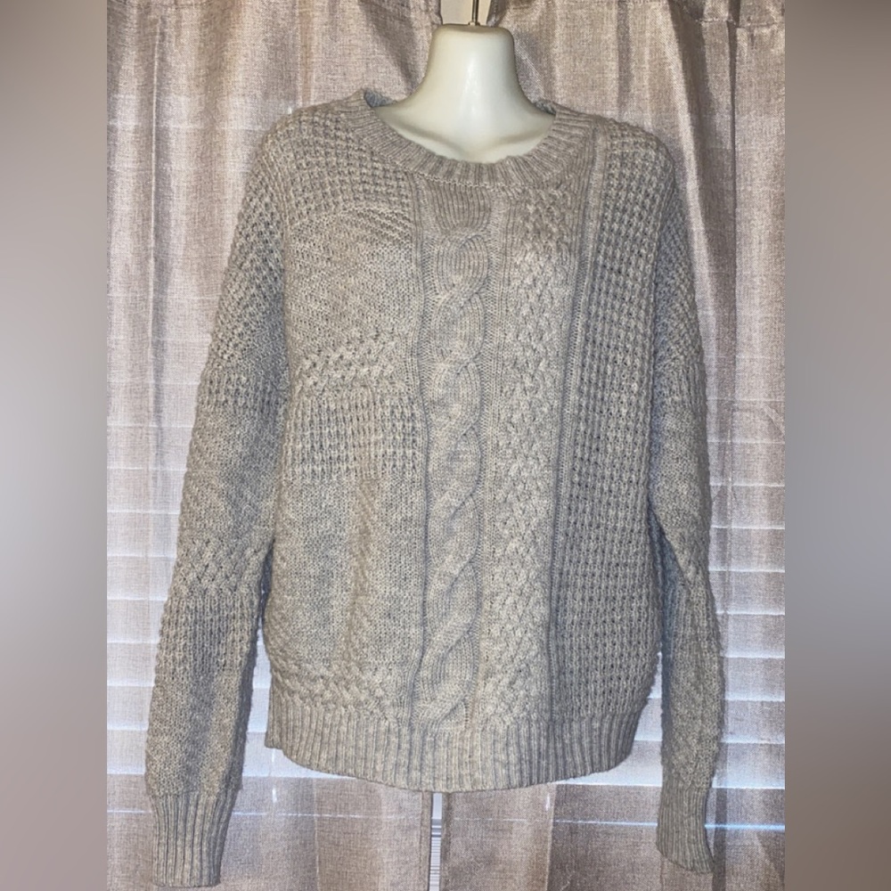 Gray sweater